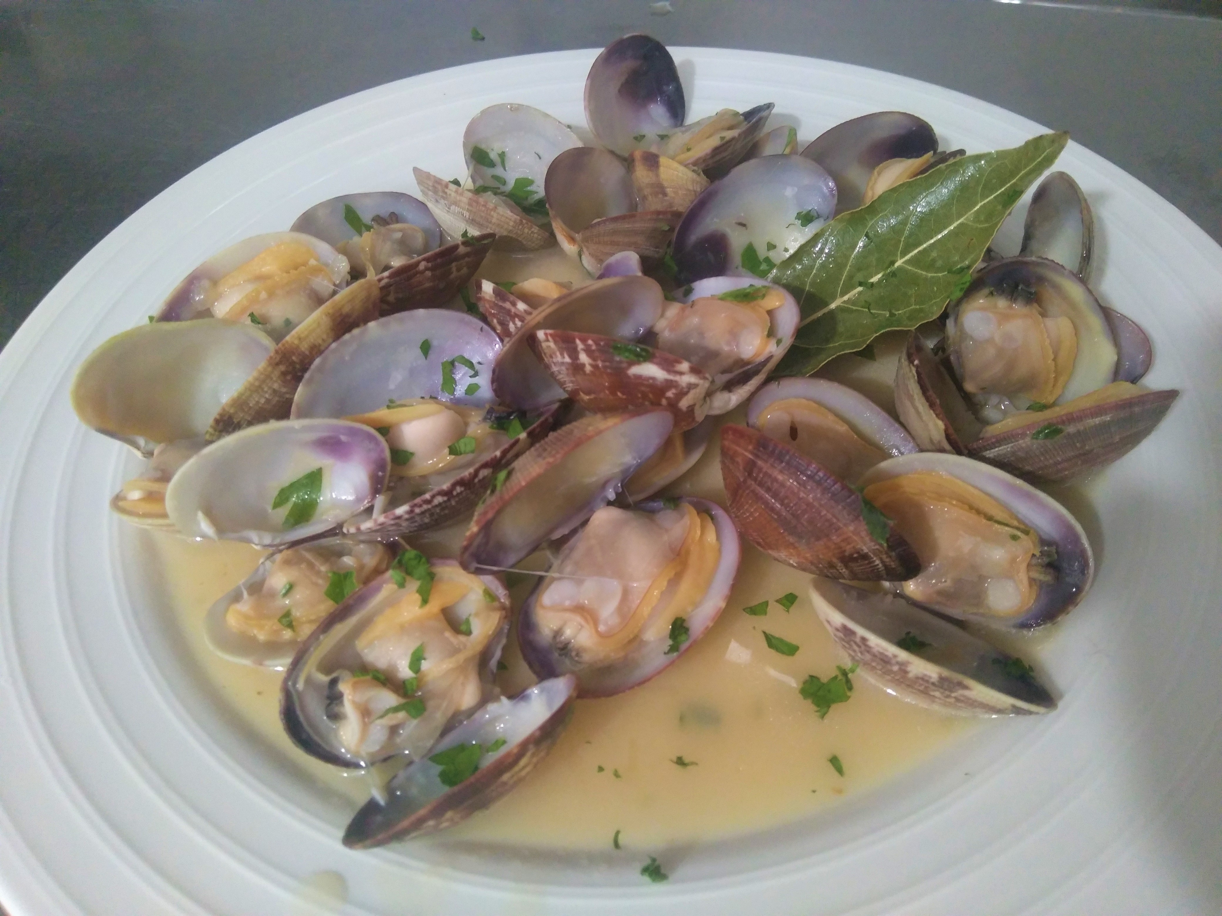 Almejas al vino
